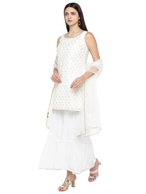 gold print straight kurta - 16890823 - Standard Image - 2