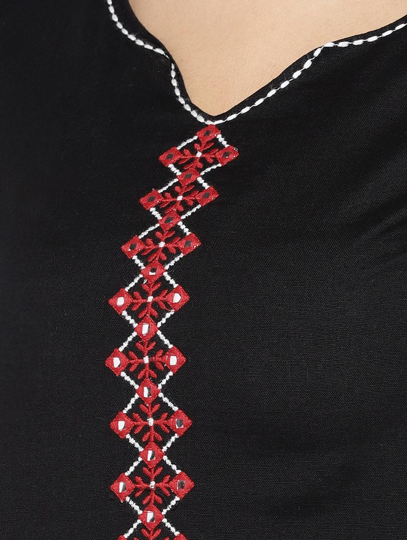 solid asymmetric kurta - 16890835 - Zoom Image - 4