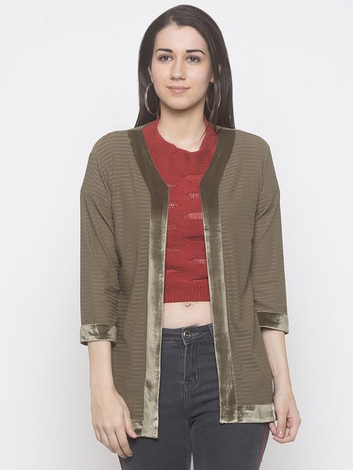 solid regular shrug - 16893072 - Standard Image - 1