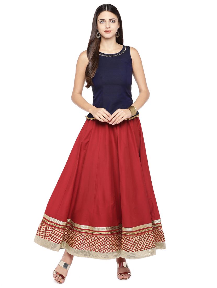 red cotton flared skirt - 16893163 - Zoom Image - 4