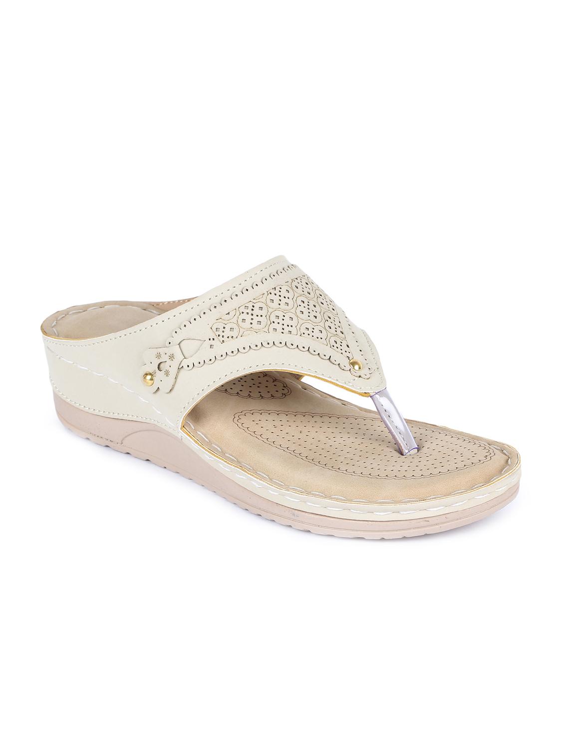 white toe separator wedges - 16893709 - Zoom Image - 1