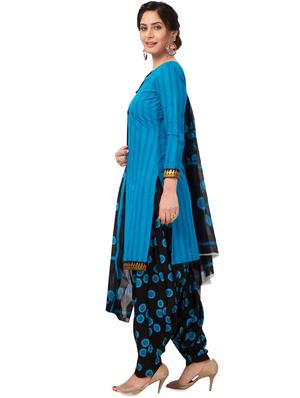printed suit set - 16894215 - Standard Image - 2