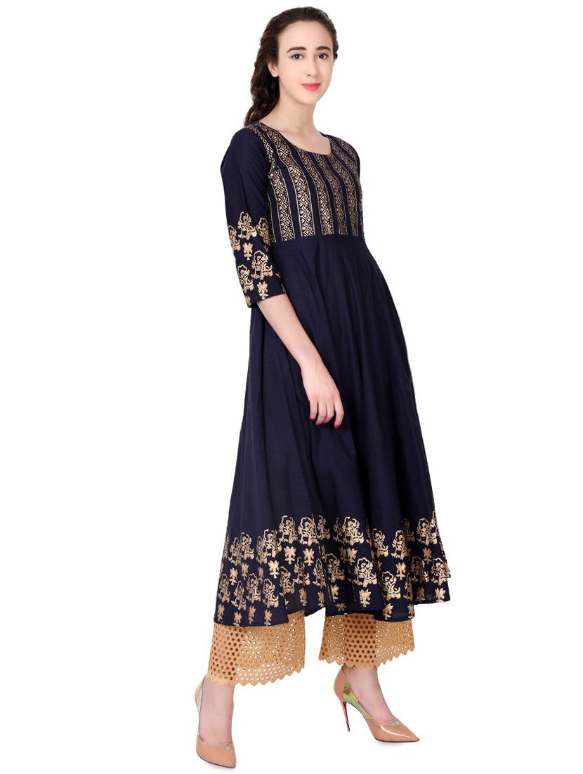foil print flared kurta - 16895209 - Zoom Image - 2