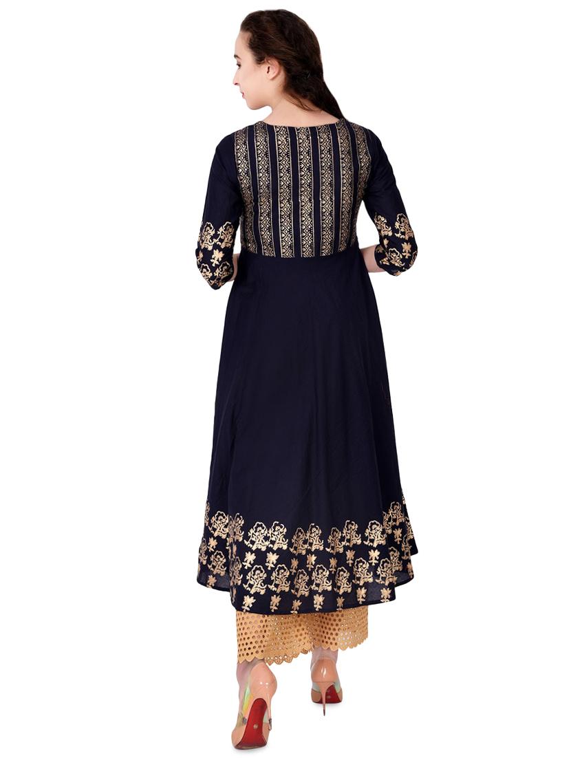 foil print flared kurta - 16895209 - Zoom Image - 3