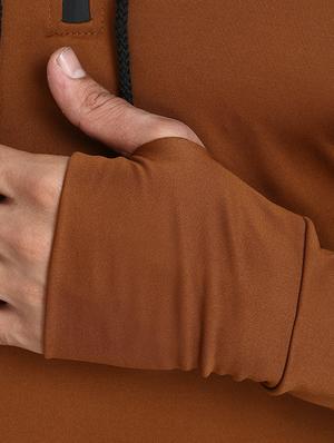 brown solid thumb hole t-shirt - 16896292 - Standard Image - 4