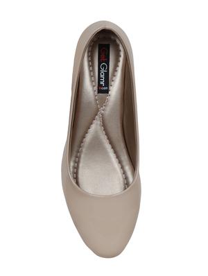 beige slip on pumps - 16896568 - Standard Image - 4