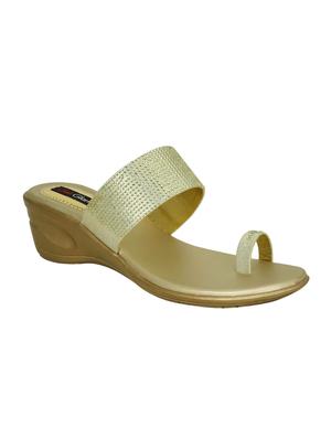 gold ethnic wedges - 16896585 - Standard Image - 2