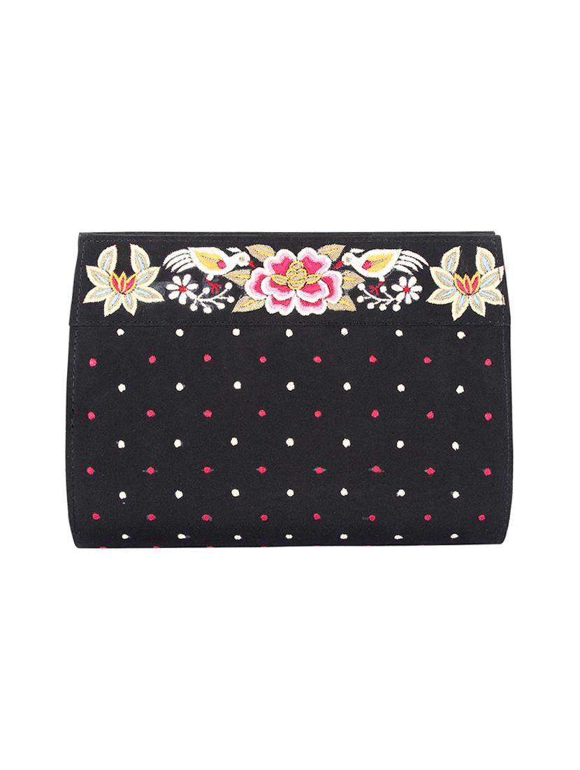 black silk ethnic clutch - 16902126 - Zoom Image - 1