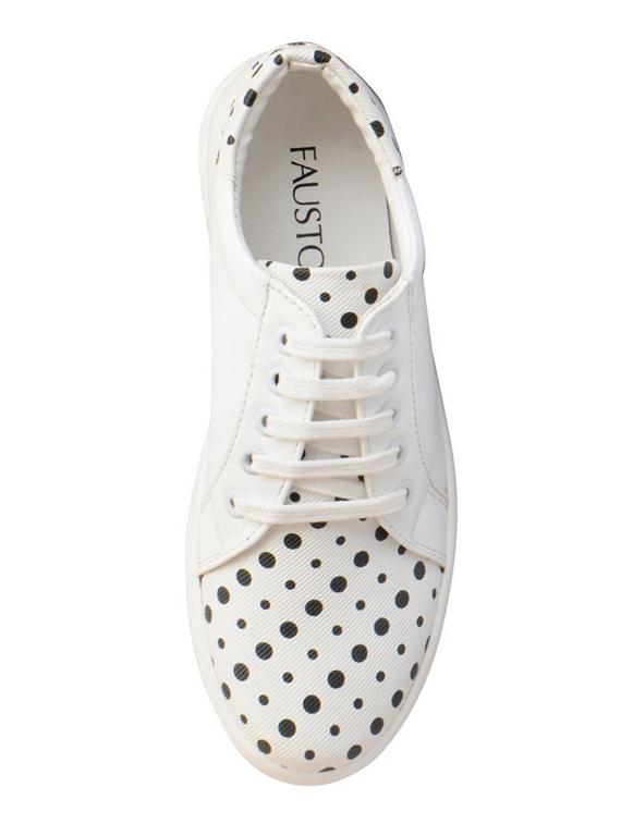 white lace-up sneakers - 16906052 - Zoom Image - 3