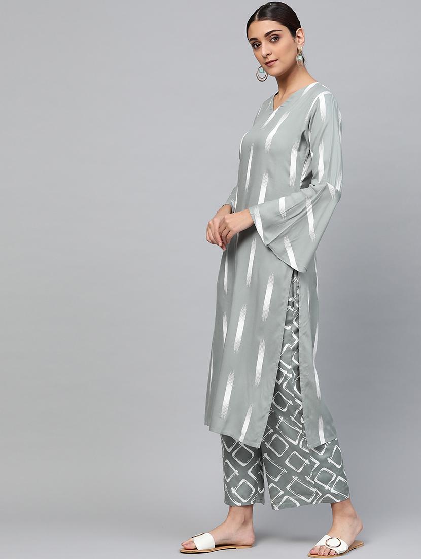 bell sleeves kurta palazzo set - 16906887 - Zoom Image - 2
