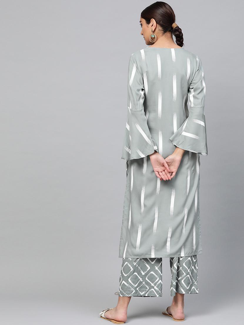 bell sleeves kurta palazzo set - 16906887 - Zoom Image - 3