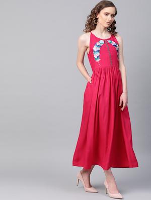 embroidered detail gathered maxi dress - 16908890 - Standard Image - 2