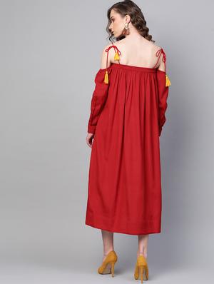 tie knot shoulder embroidered shift dress - 16908893 - Standard Image - 3