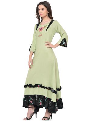 embroidered a-line kurta - 16908976 - Standard Image - 2