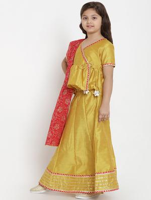 yellow silk blend lehnga choli - 16909783 - Standard Image - 2