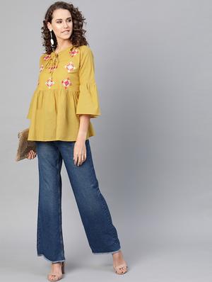 embroidered detail bell sleeved top - 16909842 - Standard Image - 4