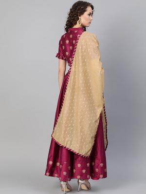 floral printed lehenga - 16909854 - Standard Image - 3