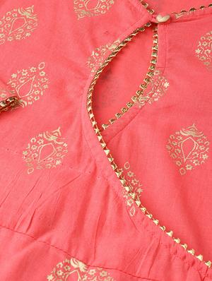 gold print kurta palazzo set - 16909889 - Standard Image - 4