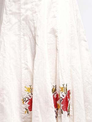 embroidered flared lehenga - 16910534 - Standard Image - 5