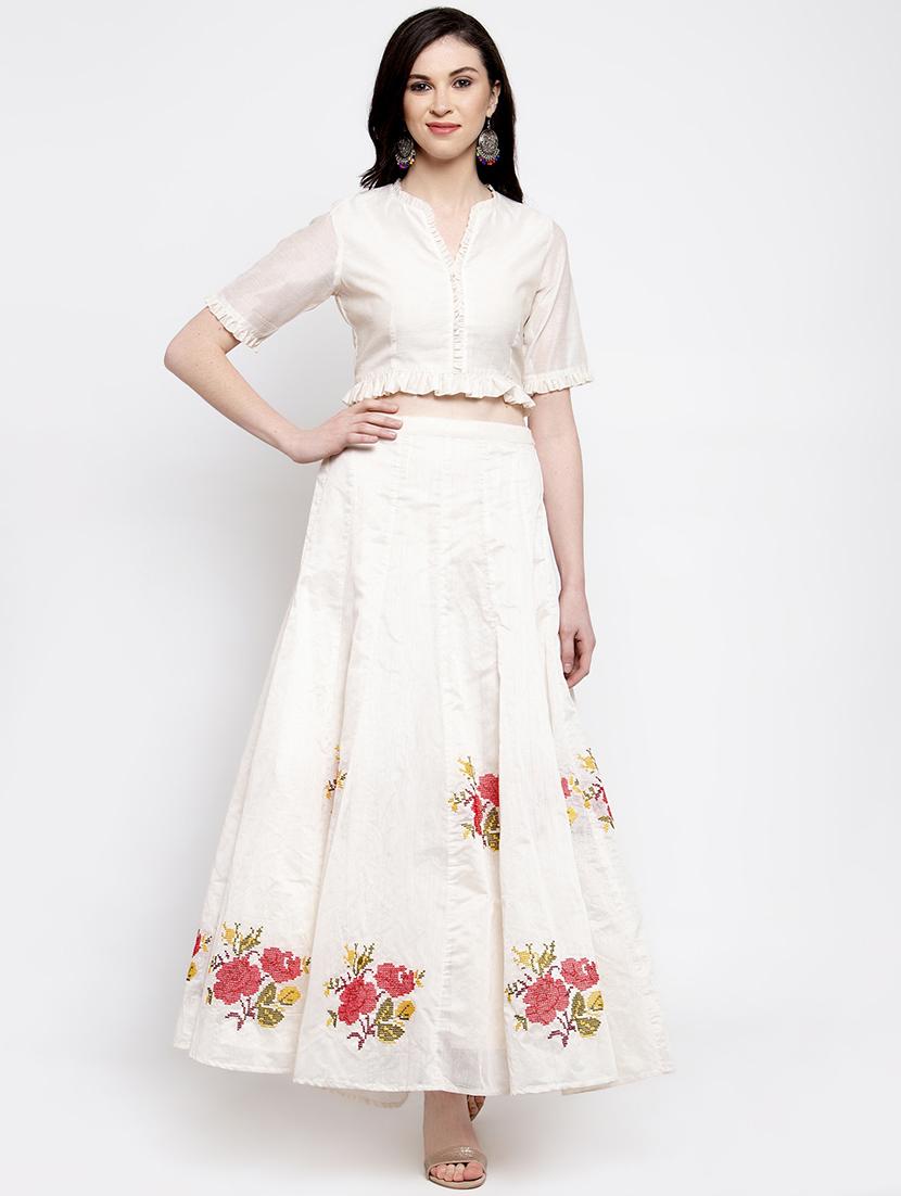 embroidered flared lehenga - 16910534 - Zoom Image - 1