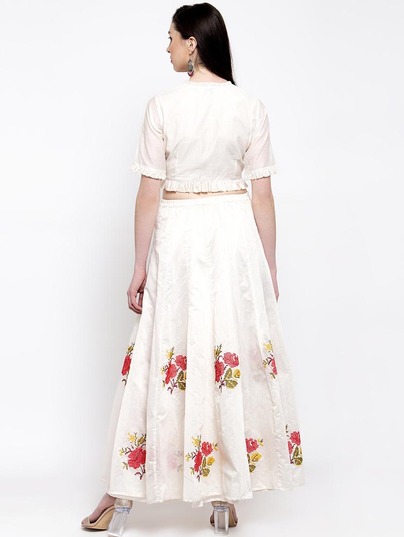 embroidered flared lehenga - 16910534 - Zoom Image - 3