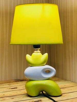 elegant yellow colour ceramic table lamp - 16911149 - Standard Image - 2