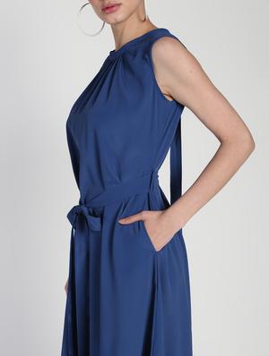 tie knot detail flared dress - 16911306 - Standard Image - 4