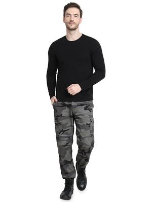 black solid t-shirt - 16917334 - Standard Image - 4