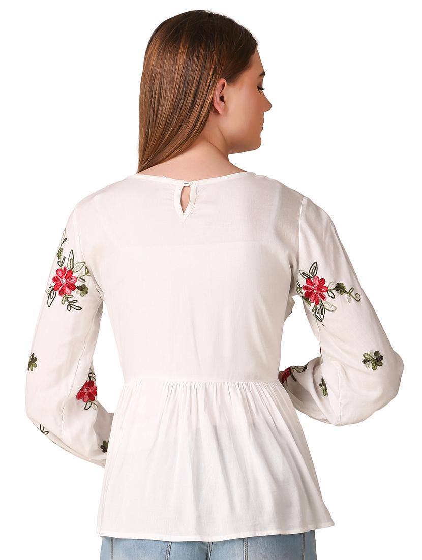 gathered hem embroidered top - 16917830 - Zoom Image - 3