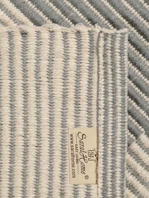premium quality cotton multi purpose handloom made rugs - 16918407 - Standard Image - 4