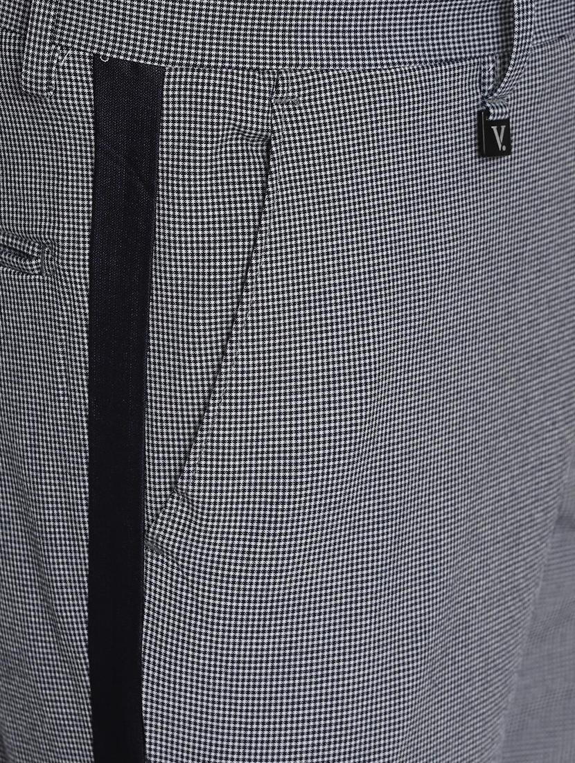 grey checkered flat front casual trouser - 16918809 - Zoom Image - 4