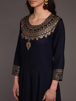 gold print flared kurta - 16919959 - Standard Image - 5