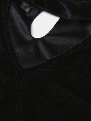 tie front choker neck sheath dress - 16921434 - Standard Image - 5