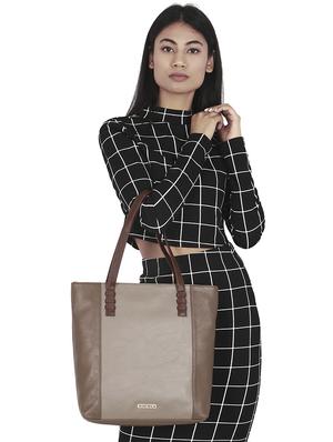 beige leatherette (pu) regular handbag - 16923850 - Standard Image - 5