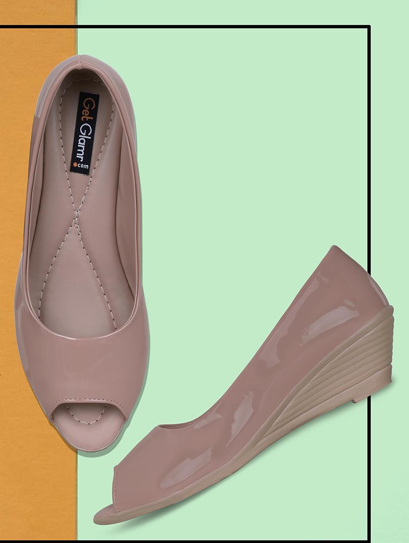 pink slip on wedges - 16925865 - Zoom Image - 1