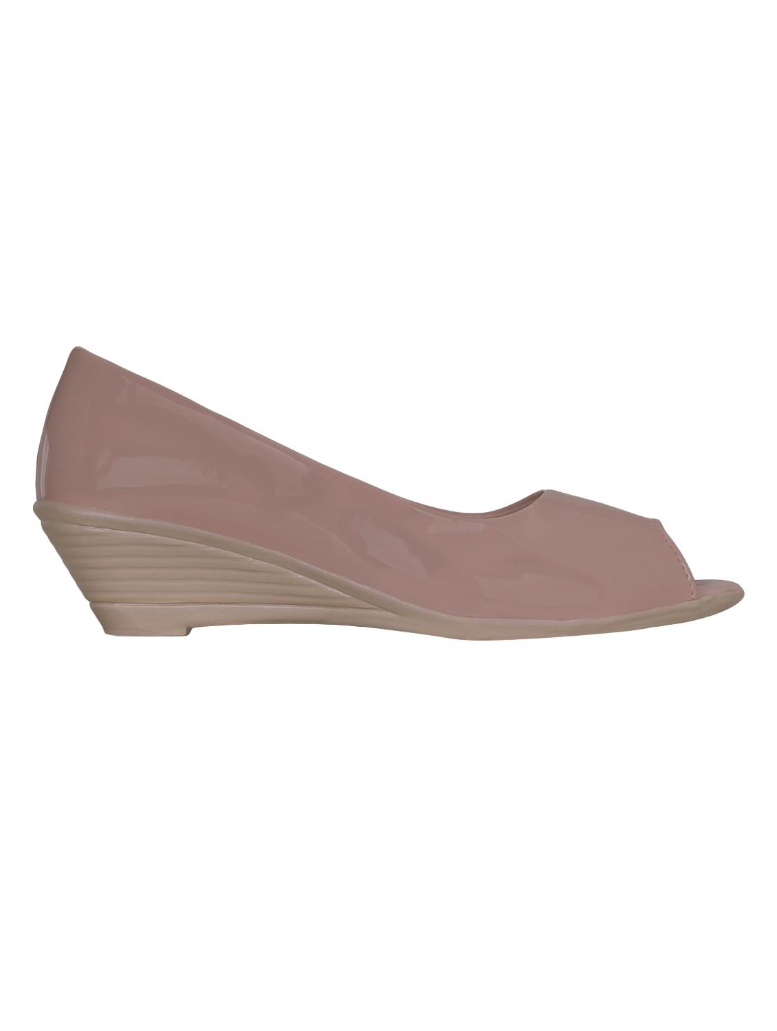 pink slip on wedges - 16925865 - Zoom Image - 3