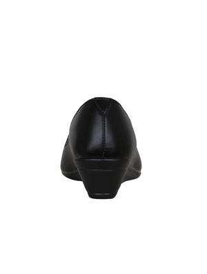 black slip on pumps - 16925867 - Standard Image - 4