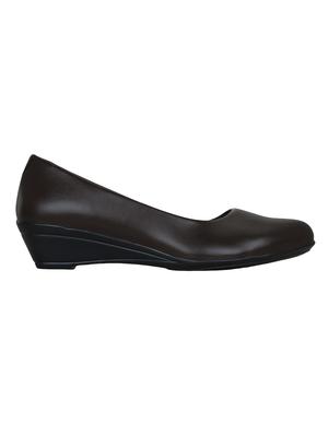 brown slip on pumps - 16925868 - Standard Image - 3