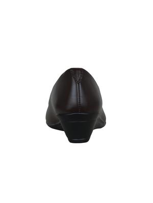 brown slip on pumps - 16925868 - Standard Image - 4