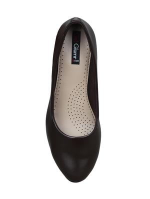 brown slip on pumps - 16925868 - Standard Image - 5