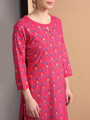 gold print straight kurta - 16928263 - Standard Image - 4