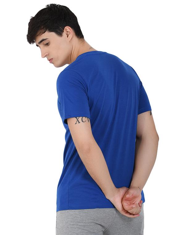 blue solid t-shirt - 16933523 - Zoom Image - 3