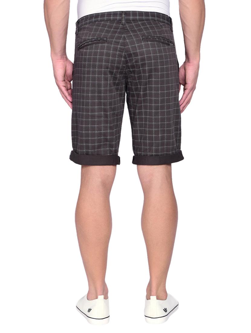 grey checkered bermuda shorts - 16934733 - Zoom Image - 3