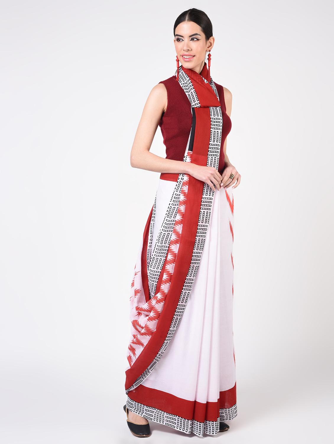 printed woven saree with blouse - 16935013 - Zoom Image - 1