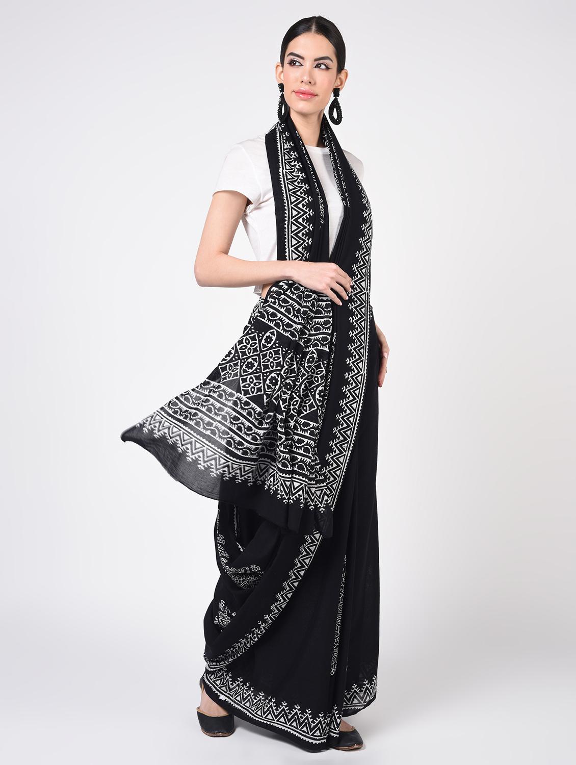 printed woven saree with blouse - 16935018 - Zoom Image - 1