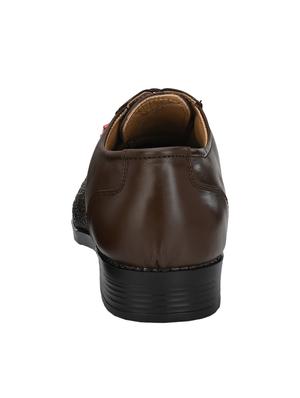 brown lace-up derbys - 16935029 - Standard Image - 3