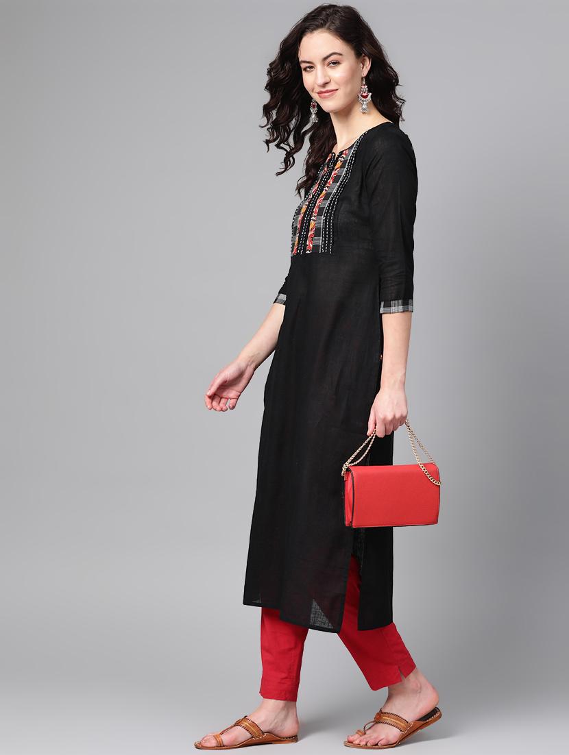 contrast yoke straight kurta - 16936126 - Zoom Image - 4