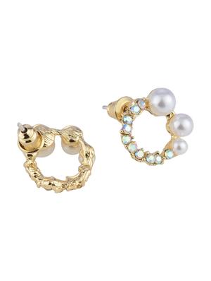 gold metal studs earring - 16936260 - Standard Image - 3
