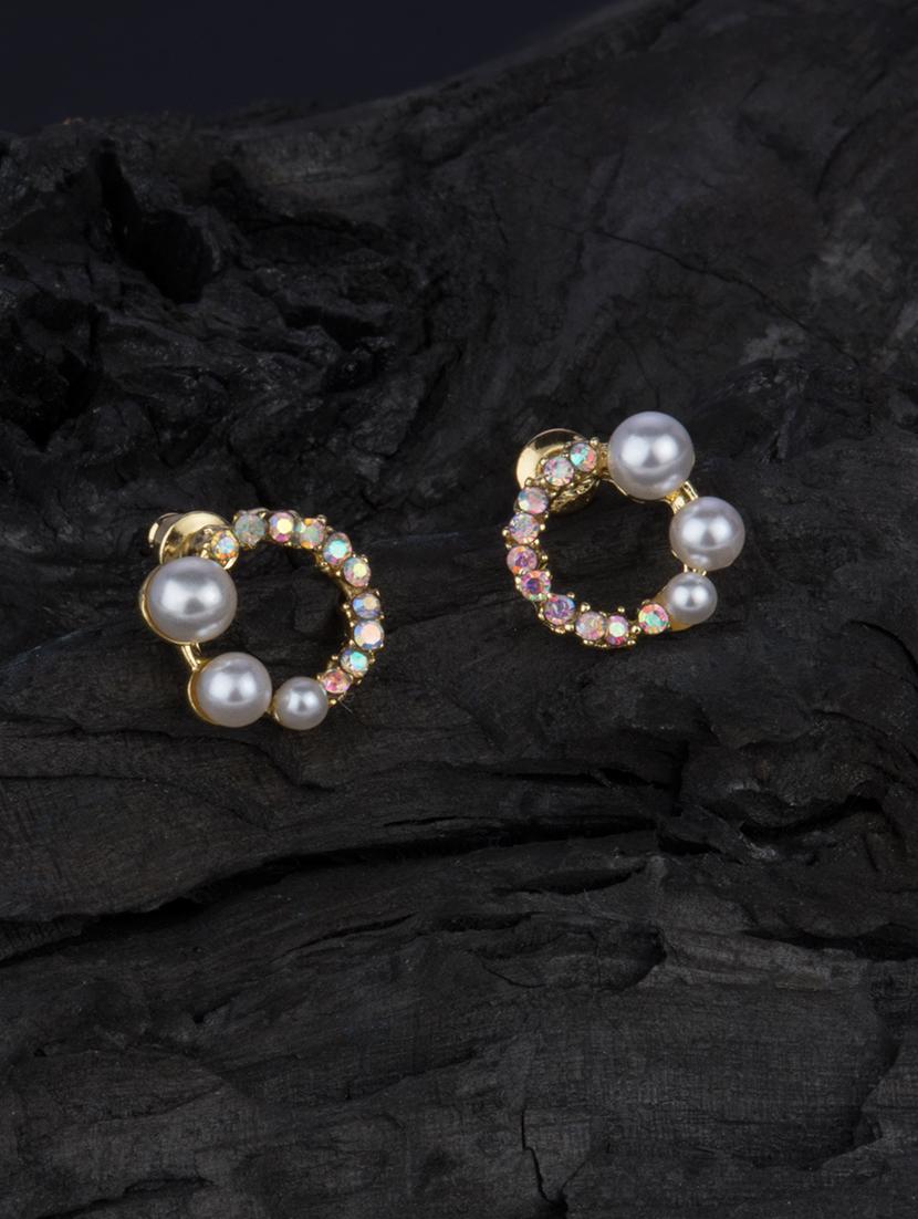 gold metal studs earring - 16936260 - Zoom Image - 1