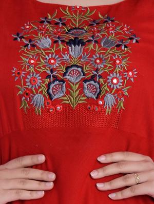 embroidered a-line kurta - 16938787 - Standard Image - 4
